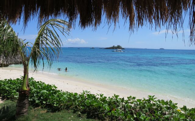 Tepanee Beach Resort