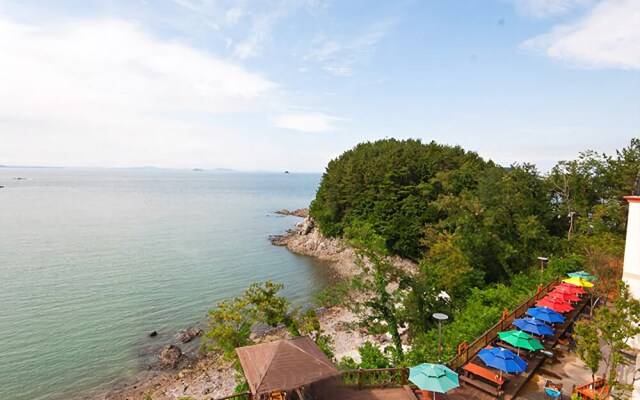 Seonjaedo Ara Pension