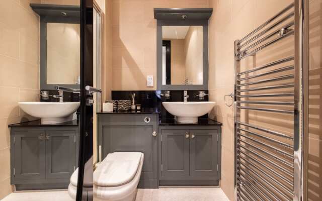 The Mayfair Arms - Modern & Bright 2BDR Apartment
