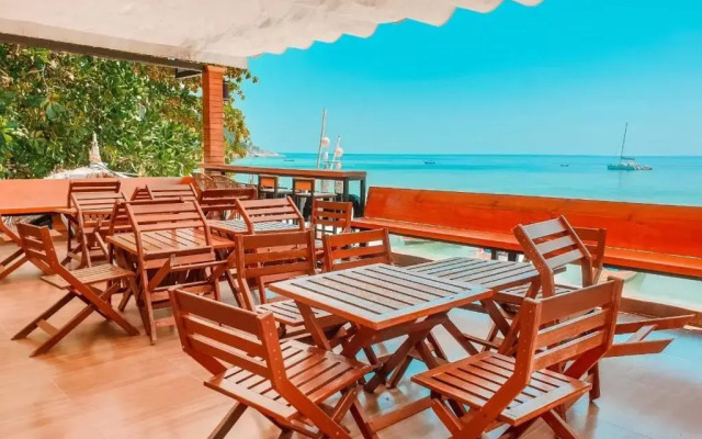 Charming Lipe Beach Resort
