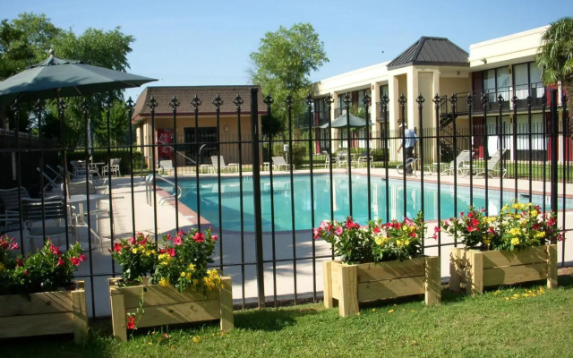 Motel 6 Natchitoches, LA