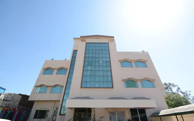 Vijay Resorts By OYO Rooms