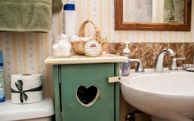 Anchorage Inn B&B