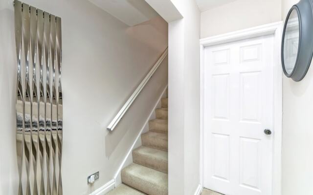 Unique Chester Racecourse Apartment