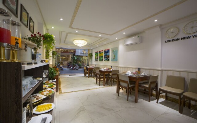 Galliot Central Hotel