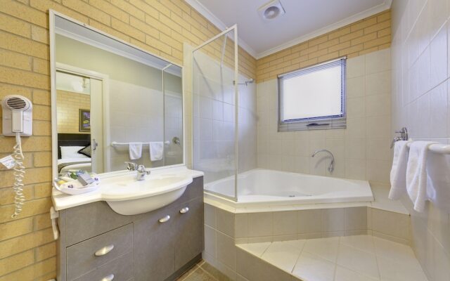 Comfort Inn & Suites Georgian