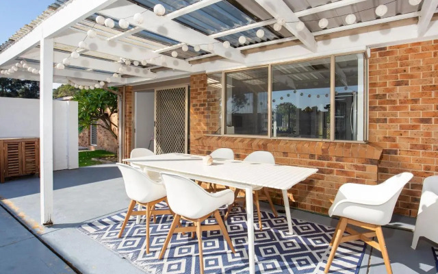 Meeseeks I Pet Friendly I 2 Mins Walk to Beach