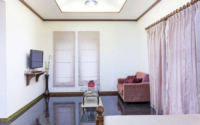 ZEN Rooms Soi Baan Khun Penn