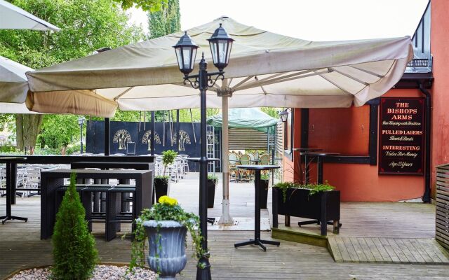 Hotel Bishops Arms, Köping