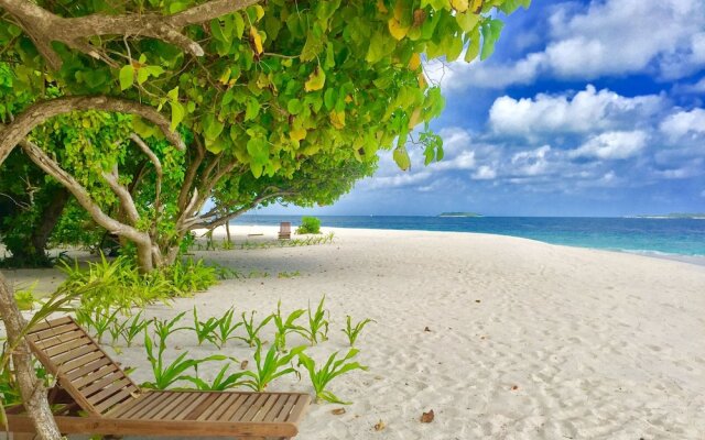 Ithaa Inn Kamadhoo Hotel