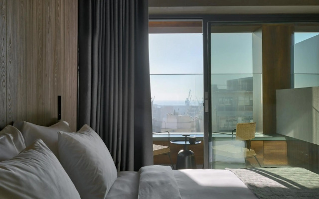 ONOMA Hotel