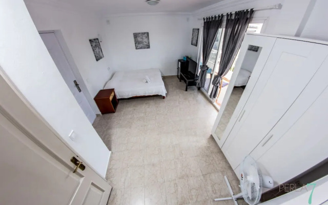 Perla Seven Apartments