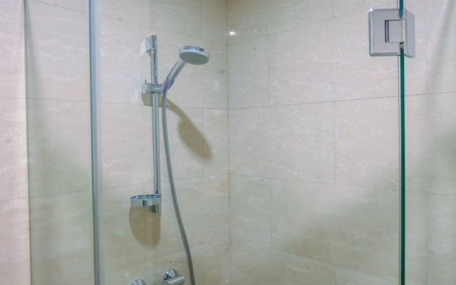 Best Choice 2BR Apartment at Menteng Park with Bathtub
