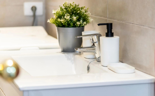 Panoramic 2 Bed Penthouse