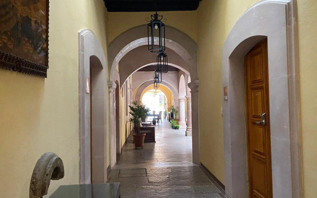 Hotel Casa Faroles