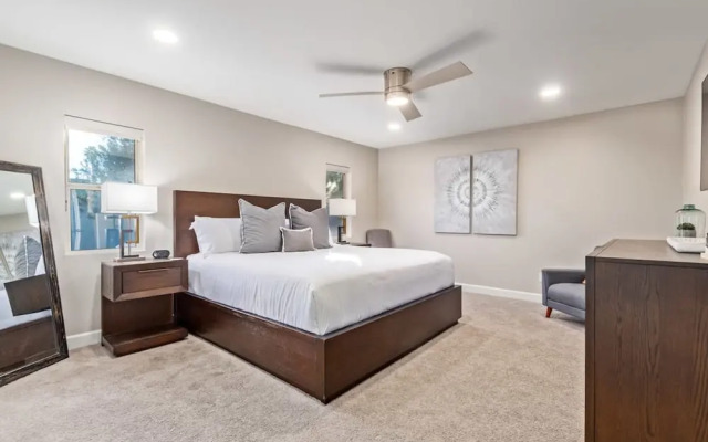 Citrus Grove Heated Pool Putt Grn Gameroom