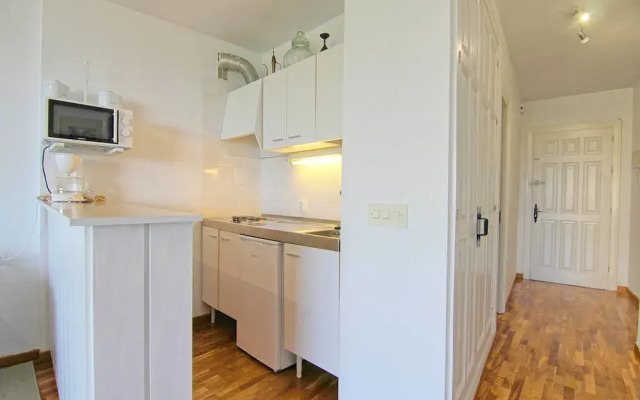 Luna Beach Studio 210