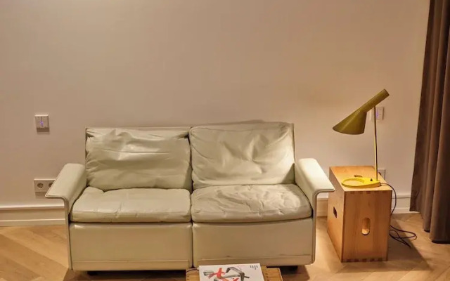 Townhouse by THE QVEST