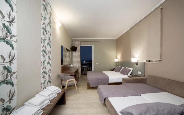 Kalamaki Beach Hotel - Zakynthos Island