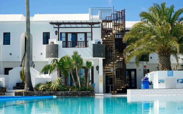 Apartamentos Plaza Azul