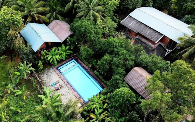 Sun and Green Eco Lodge