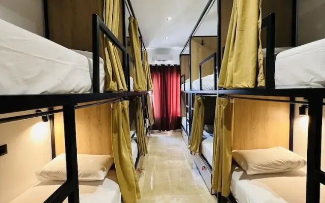 Central Boutique Hostel