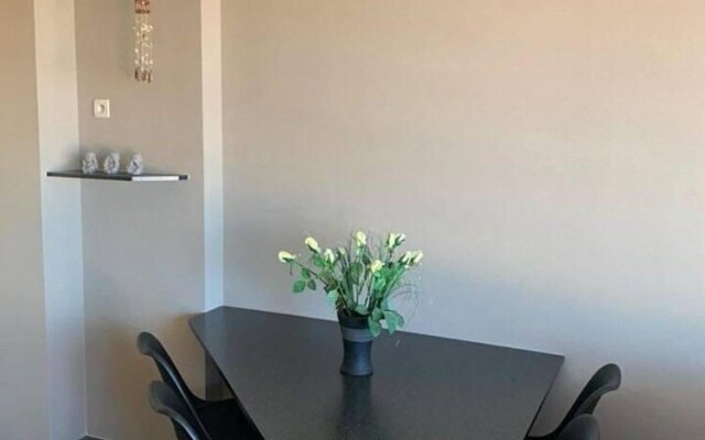 Beautiful 2-bed Apartment in Wenduine