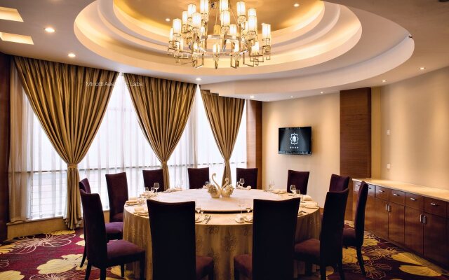 Universal House Hotel
