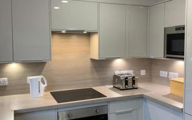 1/5 Lismore House