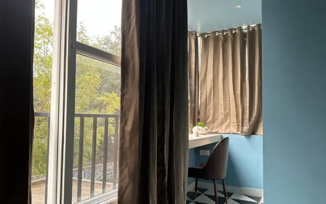 Hued A boutique Stay