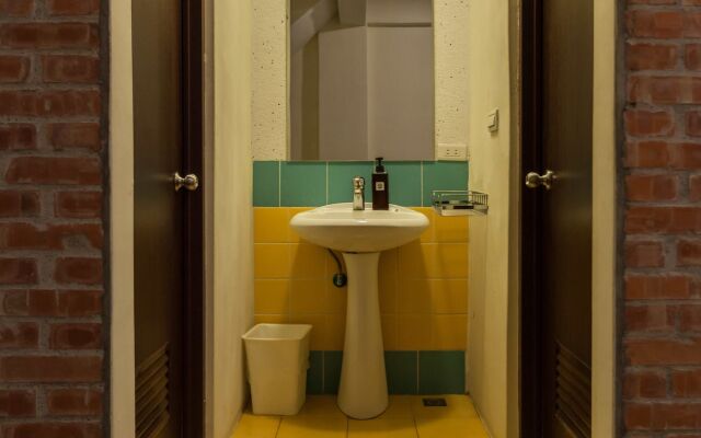 Sleeping Boot Hostel