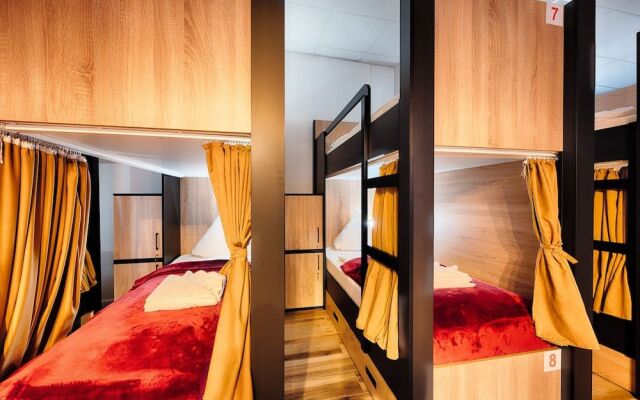 Hostel West light