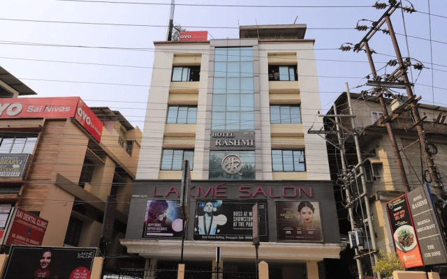 Oyo 23403 Hotel Rashmi