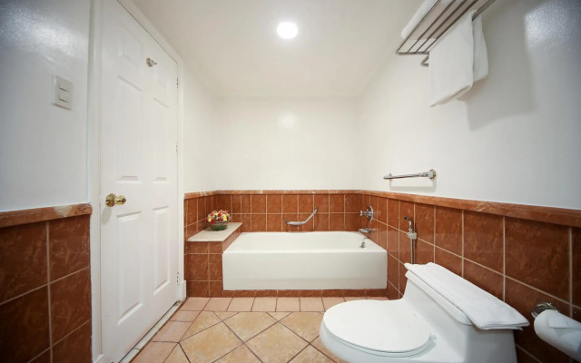Infinity Tower Suites