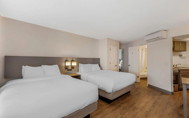 Comfort Inn & Suites Ormond Beach Oceanfront