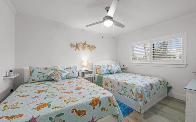 Coquina Beach 2c 2 Bedroom Condo