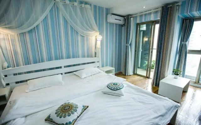 Yawei Apartment Hotel
