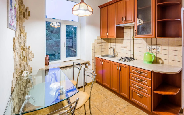 High Castle Apartment