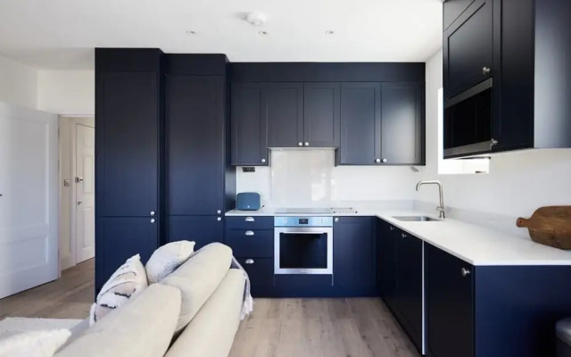 The Wembley Park Sanctuary - Stunning 2bdr Flat With Balcony
