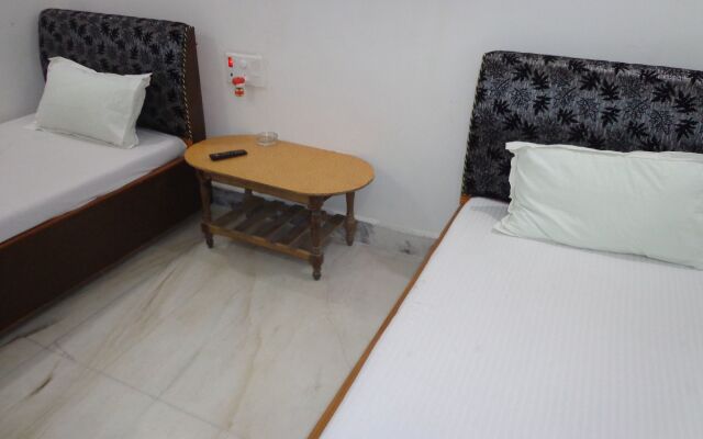 Jyoti Guest House