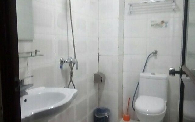 Yatou Backpacker Hostel
