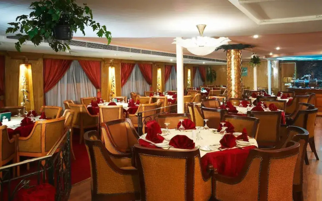 Nile Carnival Cruise