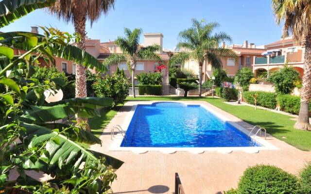 Casa vista al jardin para 12 personas en Cambrils(67729)