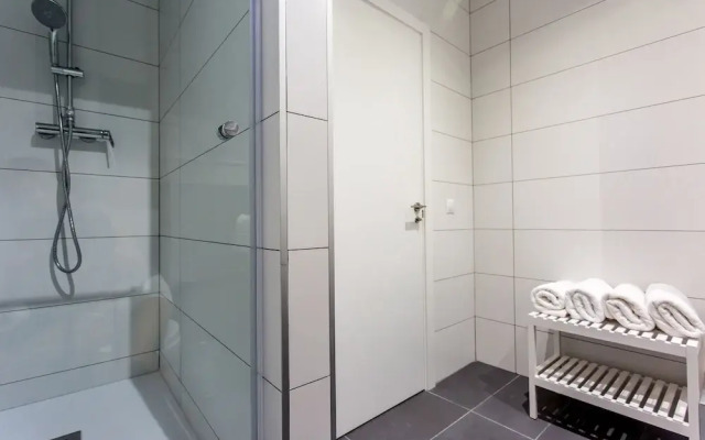 Boutique Creative Rooms