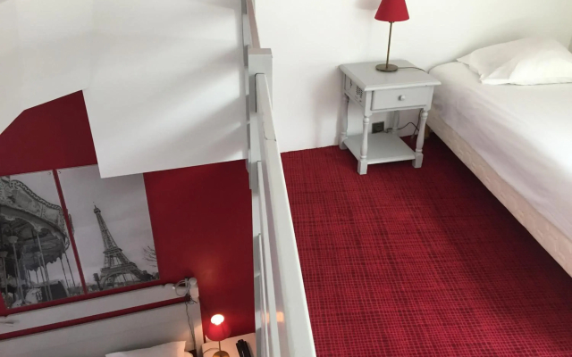 Hotel Le Cardinal Rueil Centre