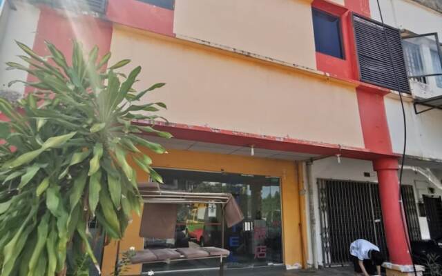 My Seven Days Inn (Seri Alam2)