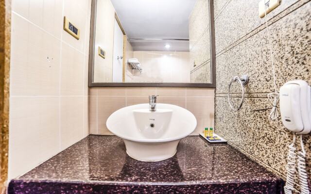 FabHotel Gandharva Shivajinagar