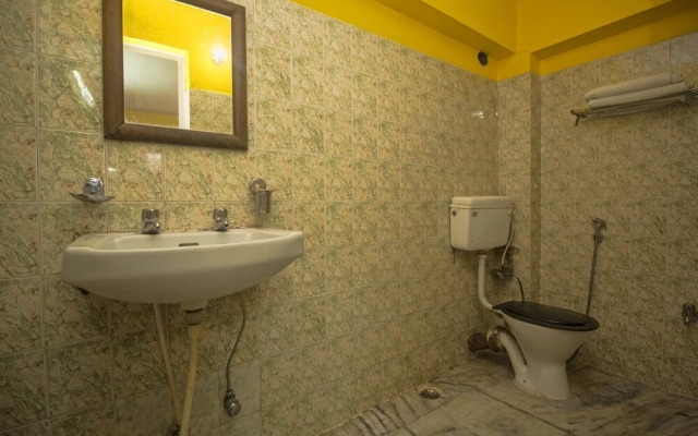 SPOT ON 44984 Hotel Palika