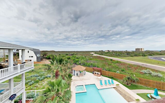141 Sea Breeze - One Bedroom Condo