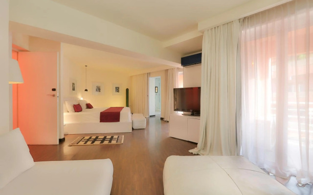 Bab Hotel